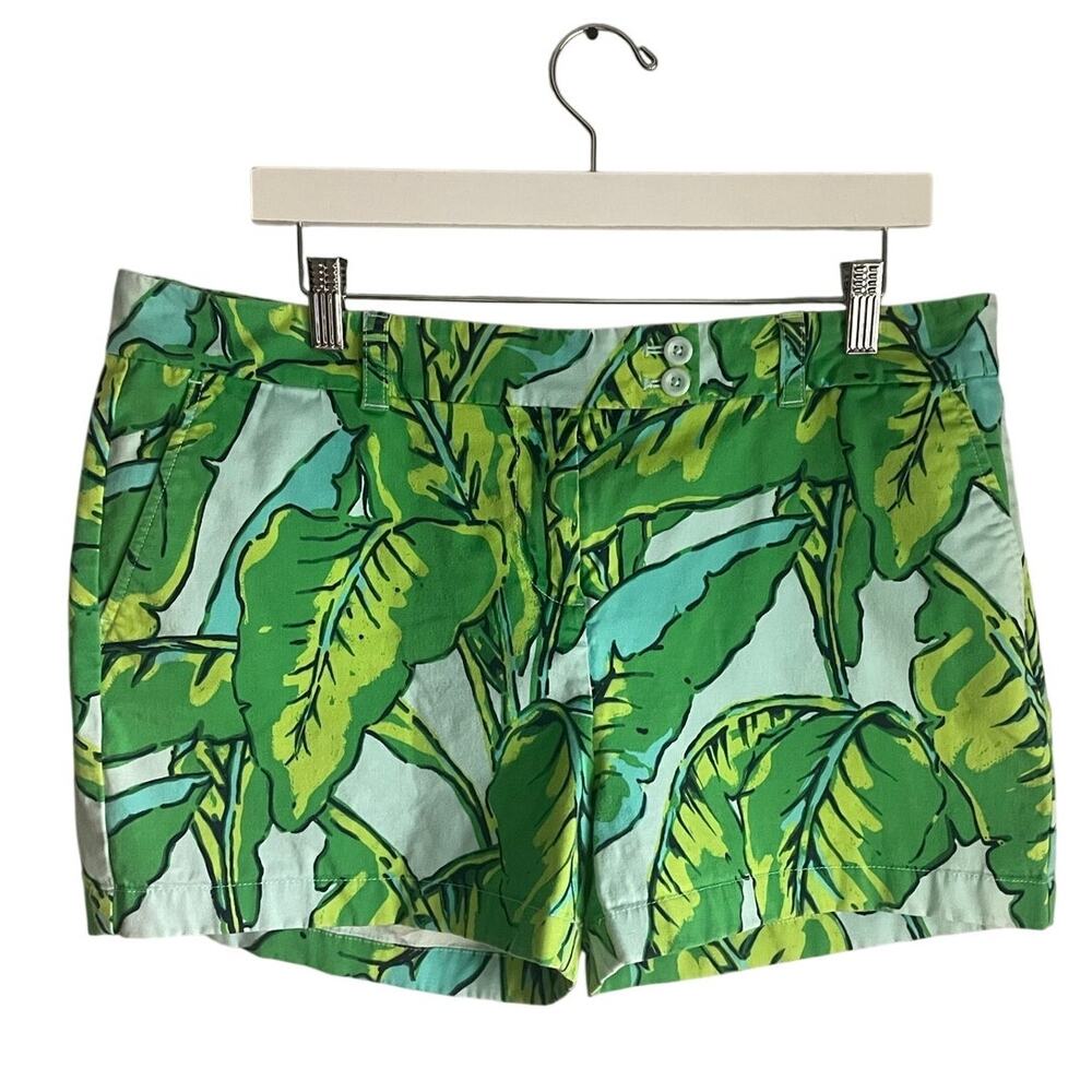 Vineyard Vines Women's Tropical Leaf Shorts Green size 14 Preppy